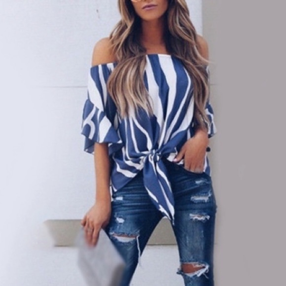 Chic Nation Tops - - - ✳️1 HOUR SALE✳️
 Stripe Top Blue Stripes…